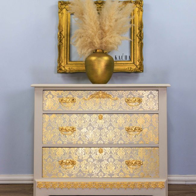 Redesign Gold Leaf-Back in Stock