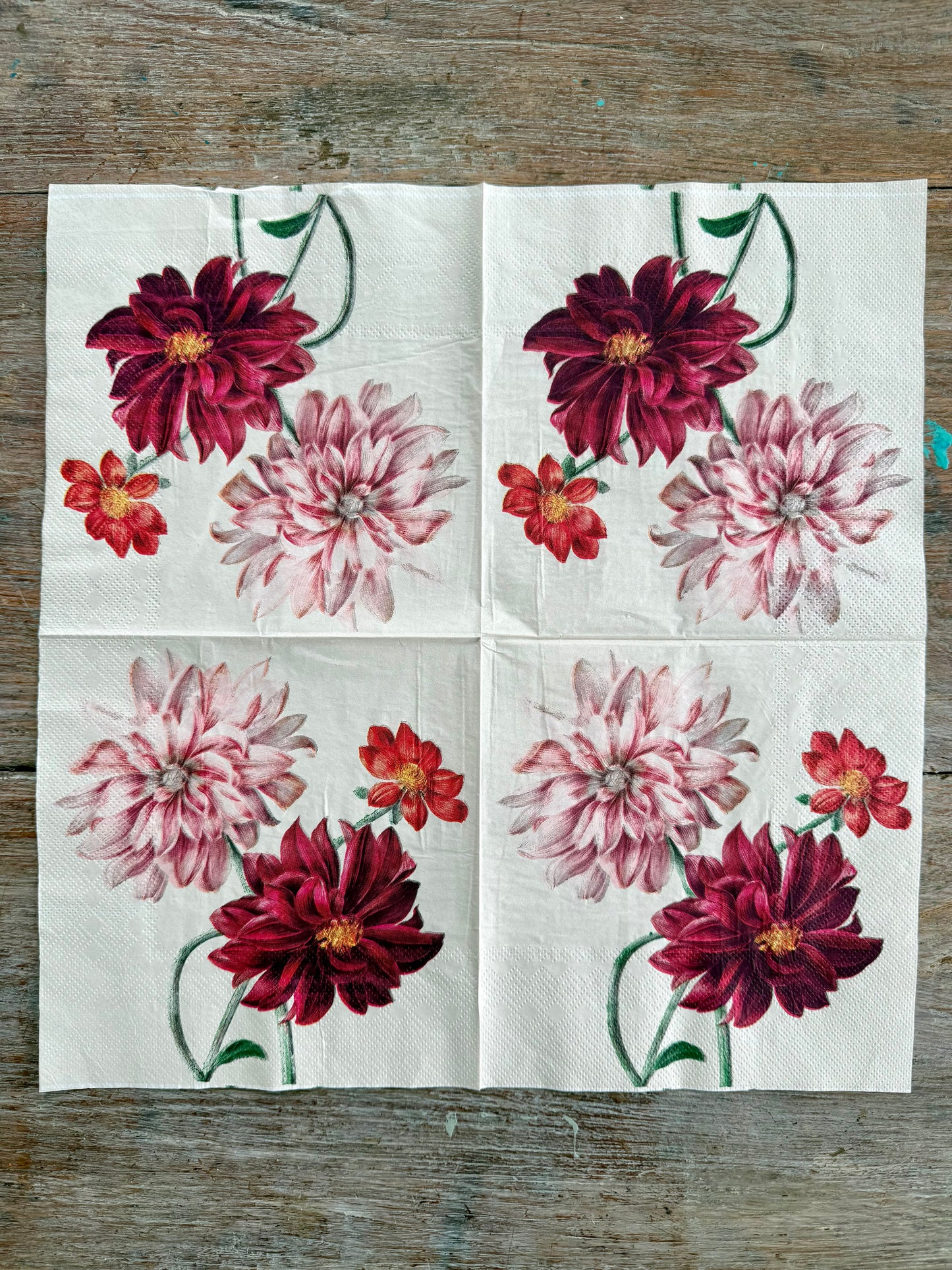 Napkin-Dahlias