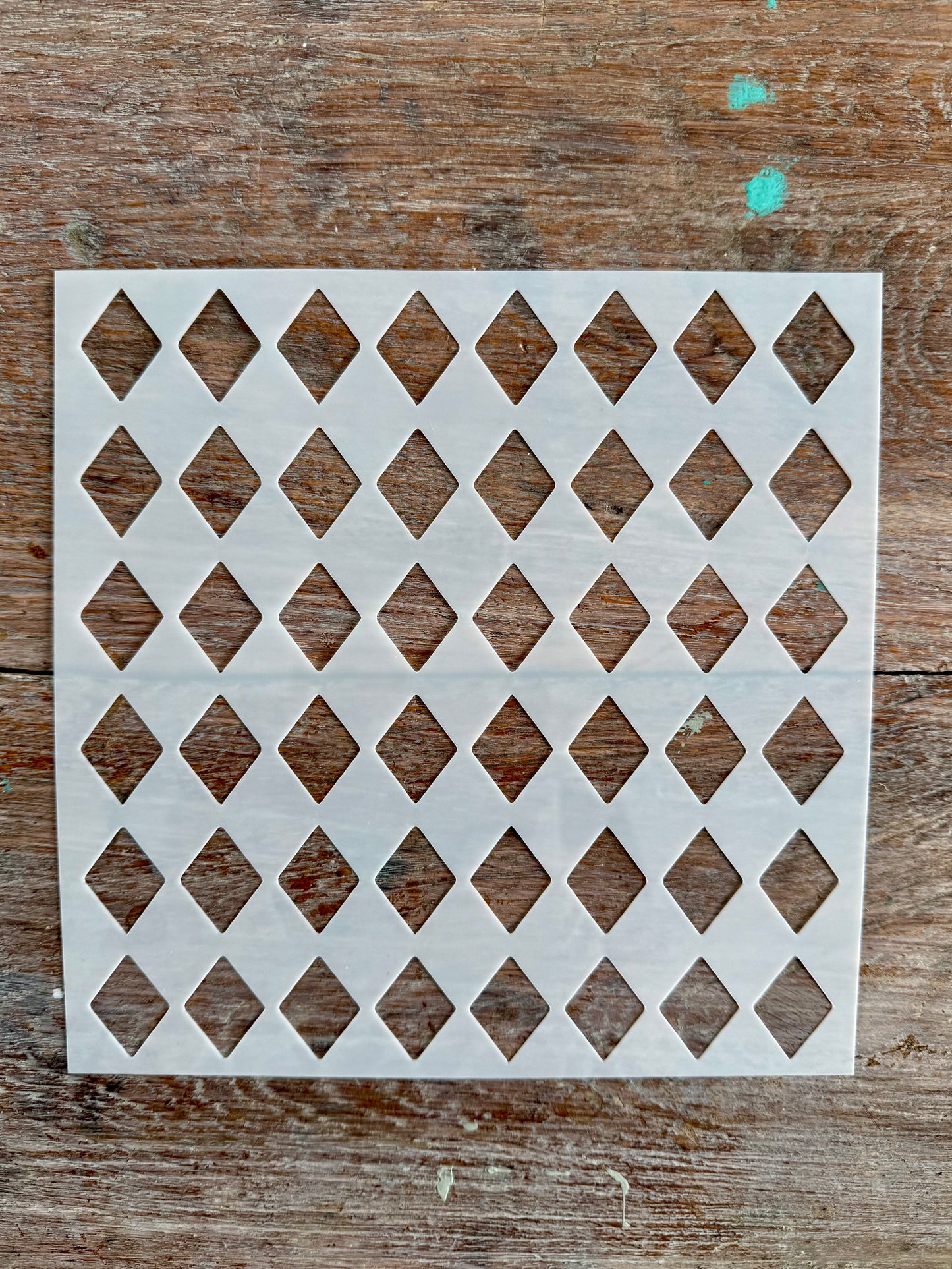 Stencil-Diamonds-Small