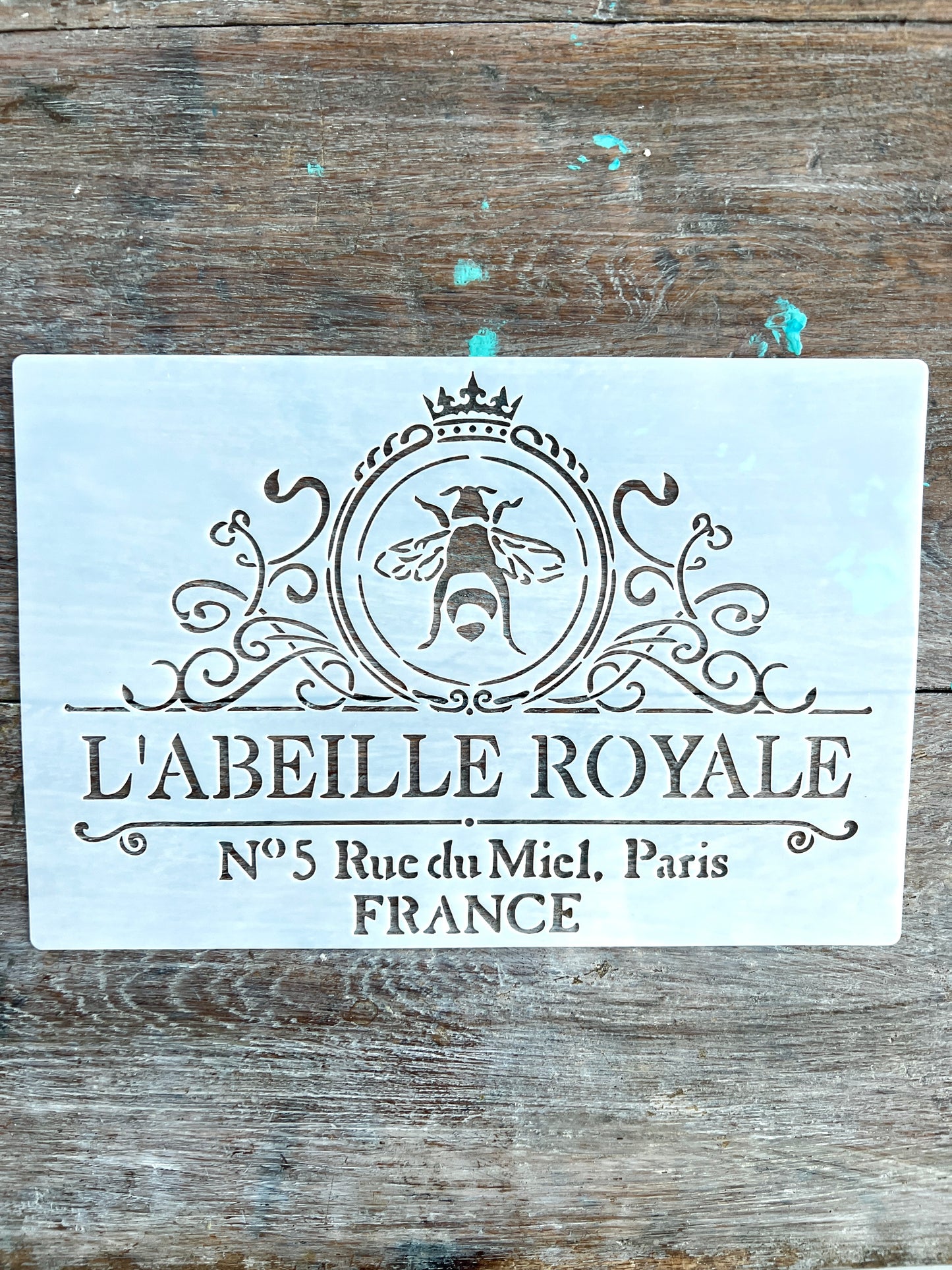 Stencil-L'abeille Royale