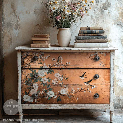 ReDesign Decoupage Fiber Tissue-Feathers in the Glow