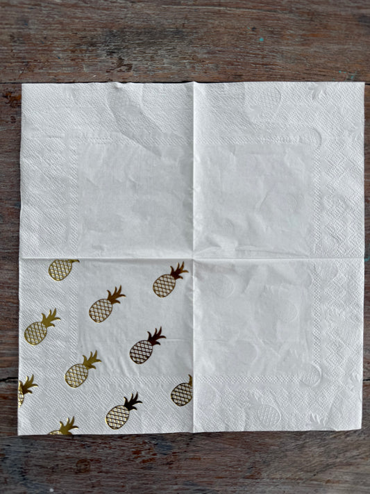 Napkin-Pineapples in Gold