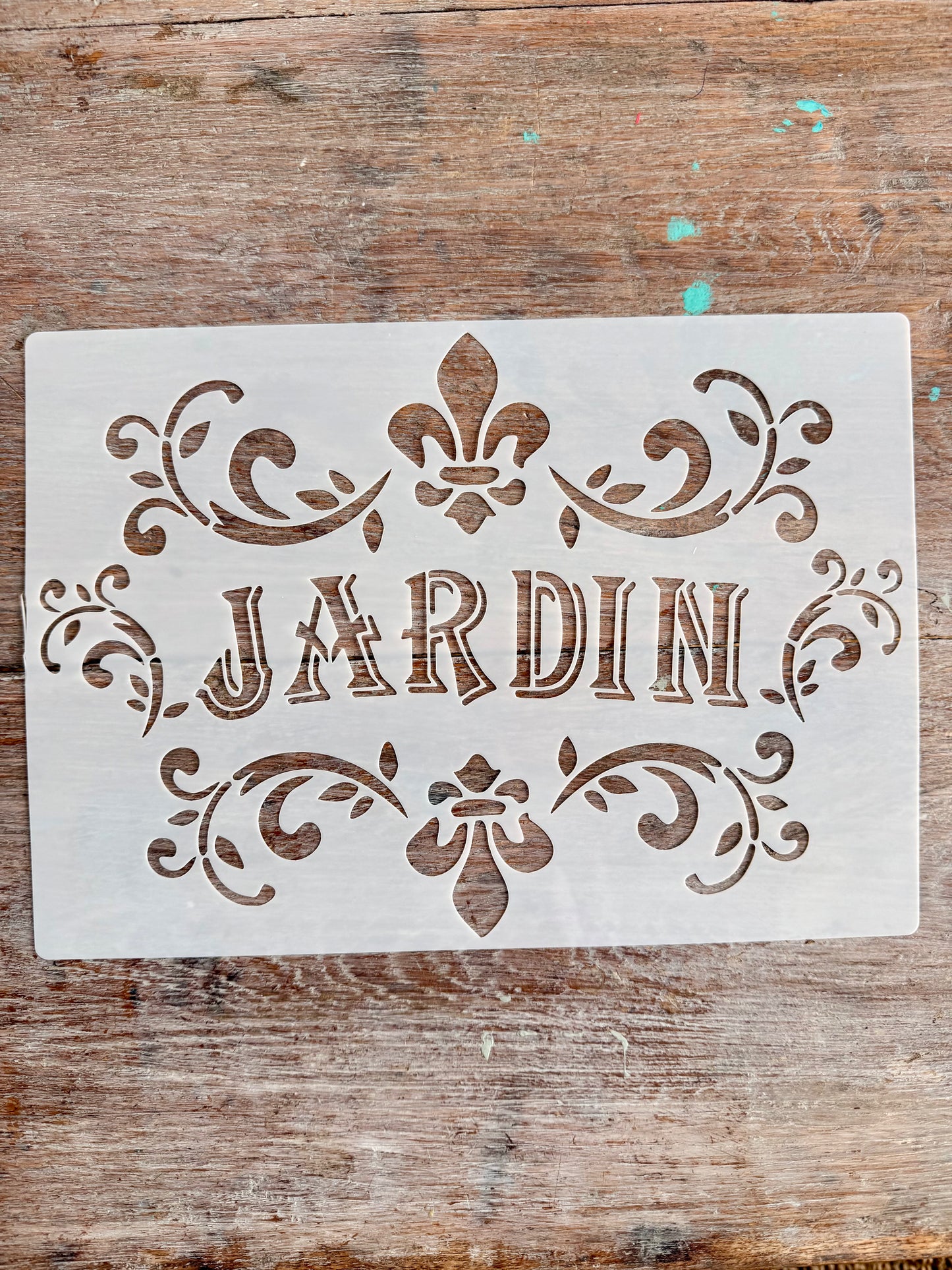 Stencil-Jardin