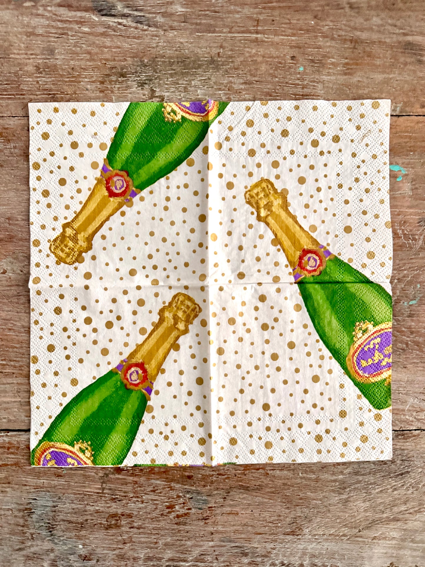 Designer Napkin-Champers