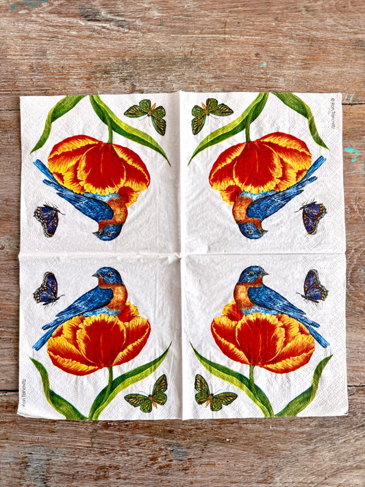 Designer Napkin-Tulip Nest