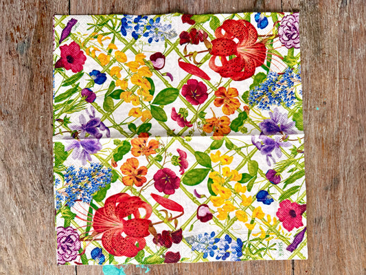 Designer Napkin-Floral Trellis