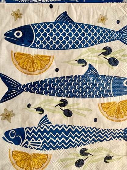 Napkin-Designer Fish themes