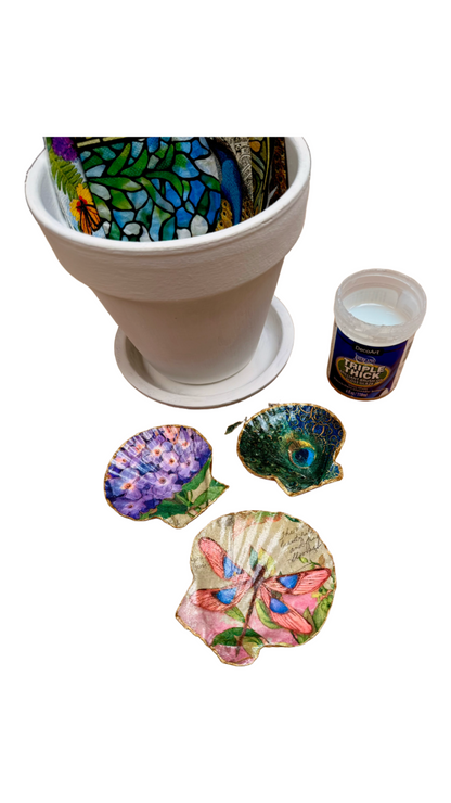 Discover the beautiful art of Decoupage. Saturday 17/1/26