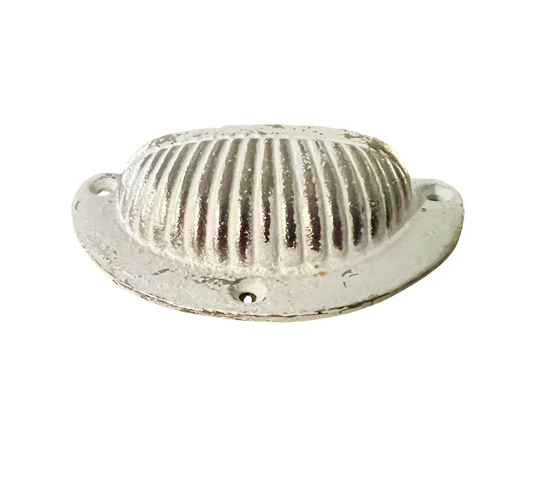 Drawer pull-White with gold accents.4 LEFT.