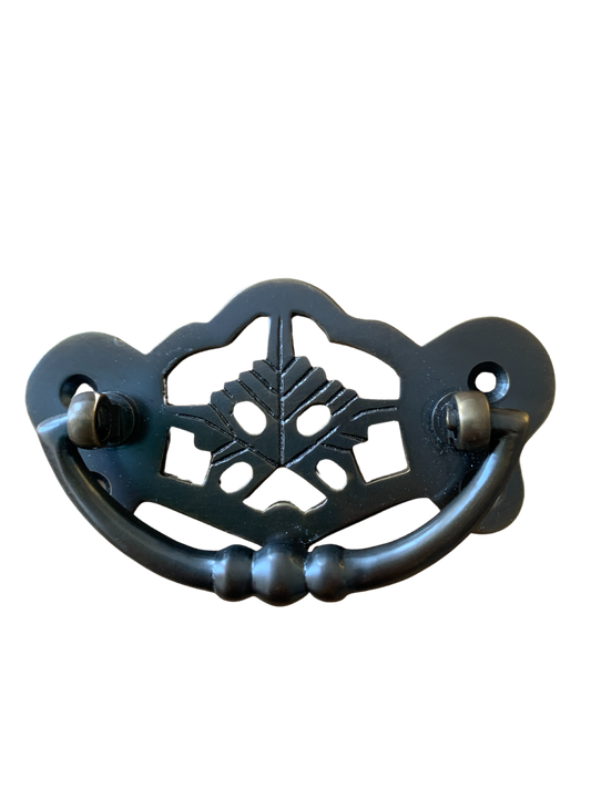Drawer Pull-Antique Brass Maple leaf